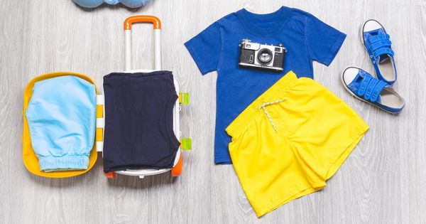 Kako odlučiti što ide u dječji kofer