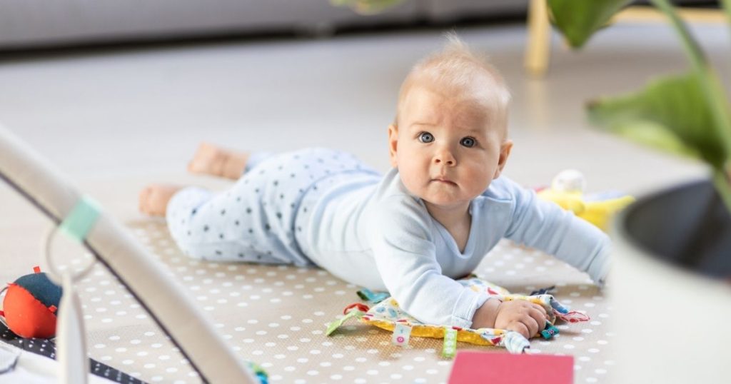 Što su senzorne igračke i kako utječu na razvoj bebe